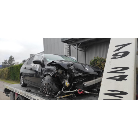 Boitier d'aide au stationnement PEUGEOT 308 2 SW PHASE 1 BREAK d’occasion