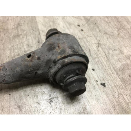 Bras de suspension superieur avant gauche VOLVO 940 d’occasion