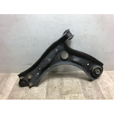 Triangle avant droit VOLKSWAGEN POLO 5 PHASE 2 d’occasion