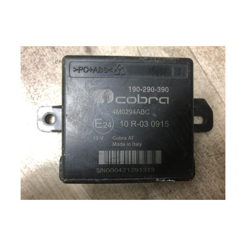 Boitier d'aide au stationnement VOLKSWAGEN POLO 5 PHASE 2 d’occasion