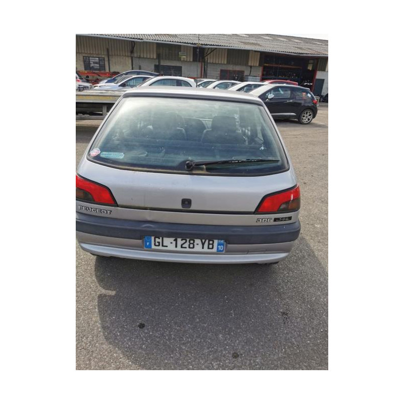 Aile avant gauche PEUGEOT 306 PHASE 1 d’occasion