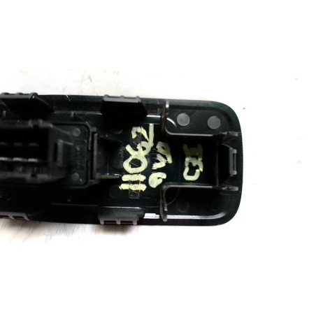Interrupteur de leve vitre avant droit CITROEN C3 2 PHASE 1 d’occasion
