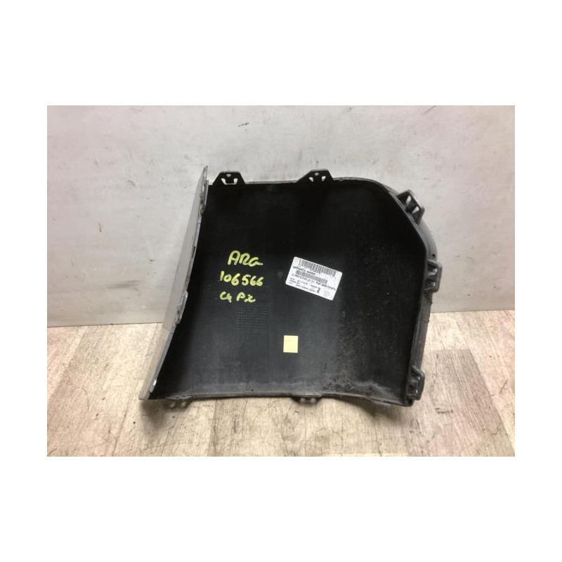 Moulure de pare choc arriere CITROEN C4 PICASSO 1 d’occasion