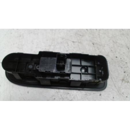 Interrupteur de leve vitre avant droit PEUGEOT 308 1 PHASE 1 d’occasion