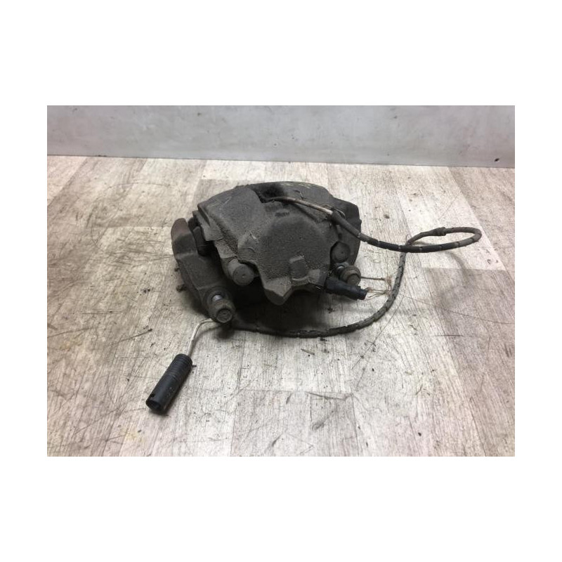Etrier avant gauche (freinage) BMW X3 E83 PHASE 2 d’occasion
