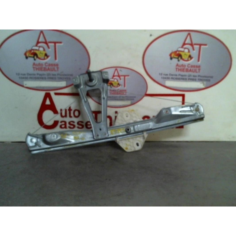 Leve vitre mecanique arriere gauche RENAULT CLIO II PHASE 1 d’occasion