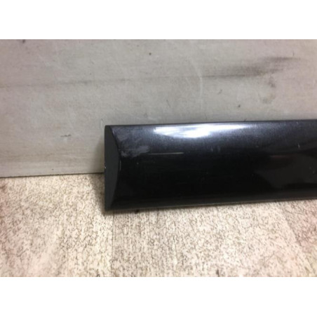 Baguette de porte arriere gauche  VOLKSWAGEN GOLF 5 d’occasion