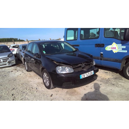 Poignee de maintien avant gauche VOLKSWAGEN GOLF 5 d’occasion