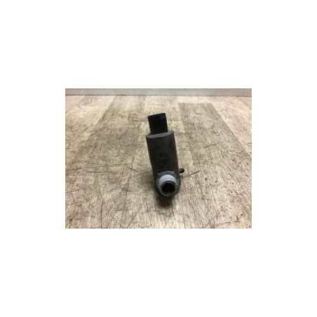 Pompe lave glace avant SUZUKI SPLASH d’occasion