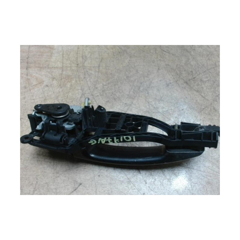 Poignee porte avant gauche OPEL CORSA D PHASE 1 d’occasion