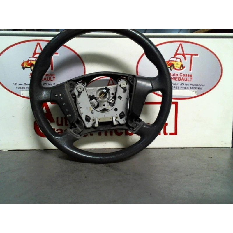 Volant TOYOTA AVENSIS II d’occasion