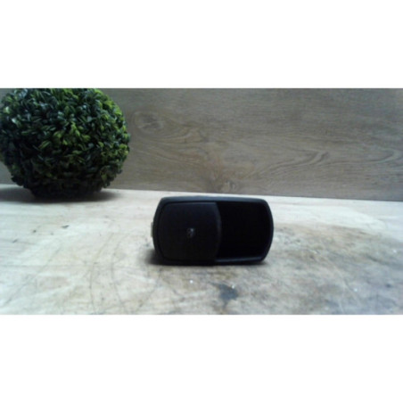 Interrupteur de leve vitre avant droit OPEL CORSA D PHASE 1 d’occasion