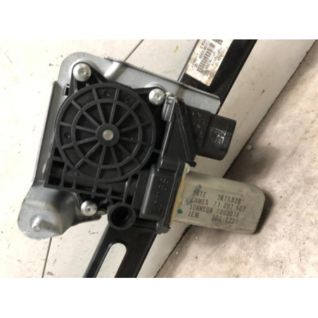 Leve vitre electrique arriere gauche BMW SERIE 1 E87 PHASE 2 d’occasion