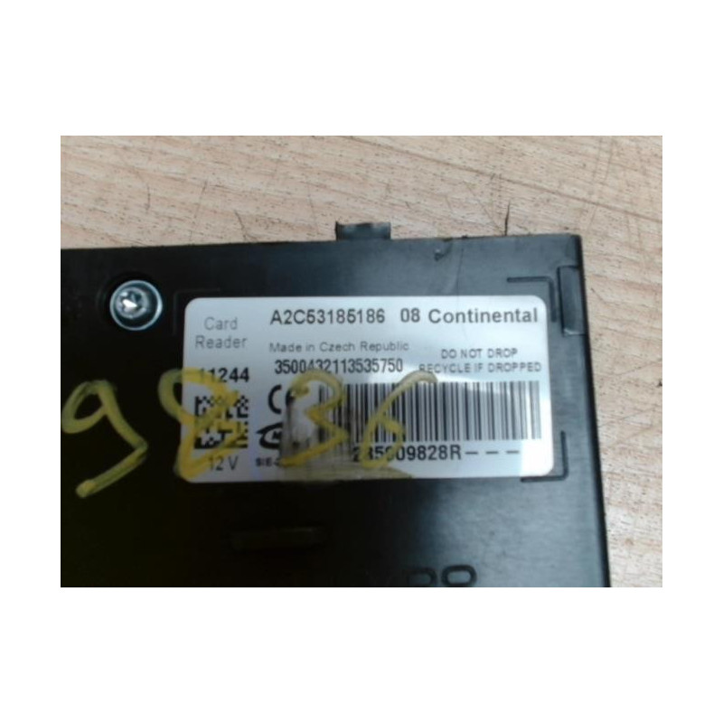 Lecteur de carte (neiman) RENAULT GRAND SCENIC 3 PHASE 1 d’occasion