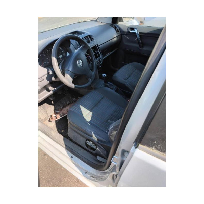Moteur VOLKSWAGEN POLO 4 PHASE 2 d’occasion