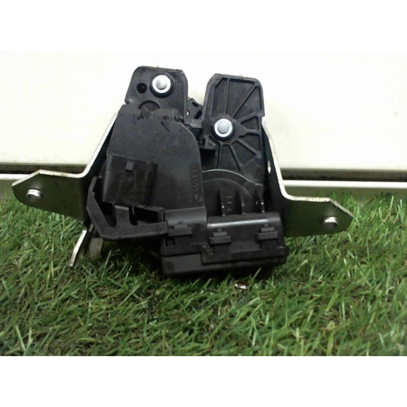 Serrure de coffre MERCEDES CLASSE GLA (X156) d’occasion