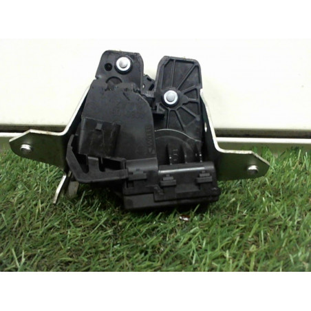 Serrure de coffre MERCEDES CLASSE GLA (X156) d’occasion
