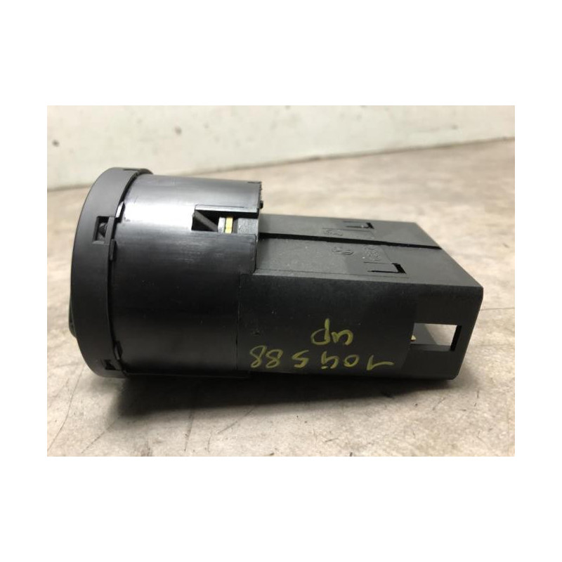 Commande de phare VOLKSWAGEN UP PHASE 1 d’occasion