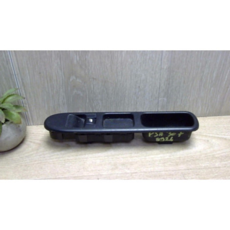 Interrupteur de leve vitre avant droit PEUGEOT 307 PHASE 1 d’occasion