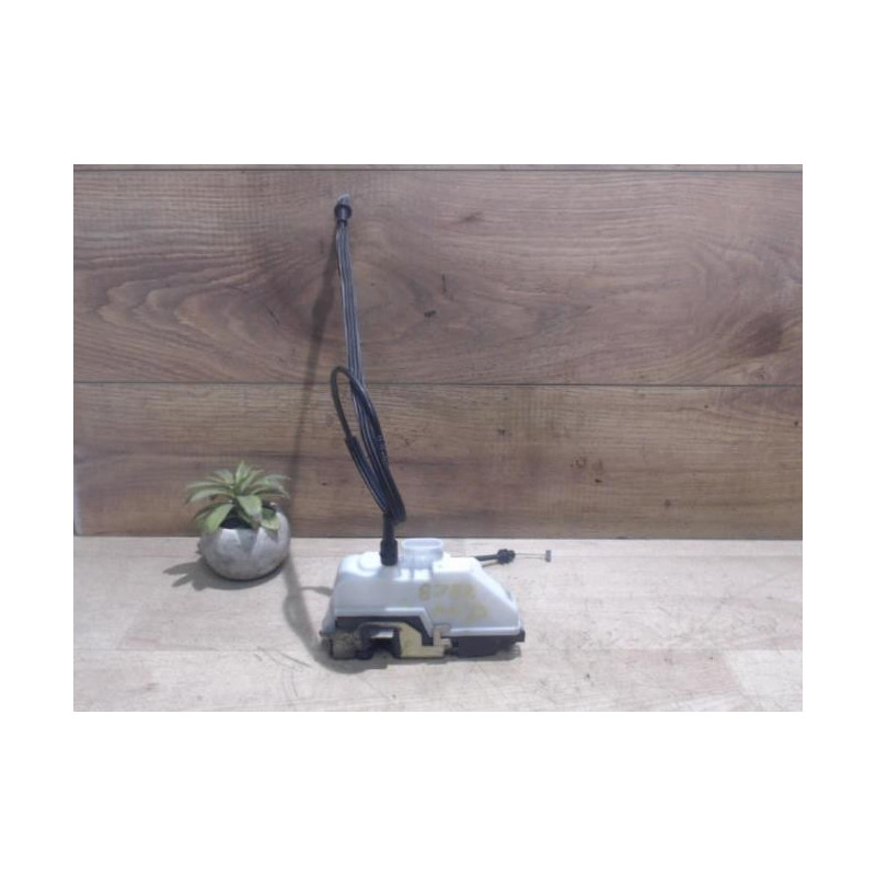Serrure avant droit CITROEN C2 PHASE 1 d’occasion