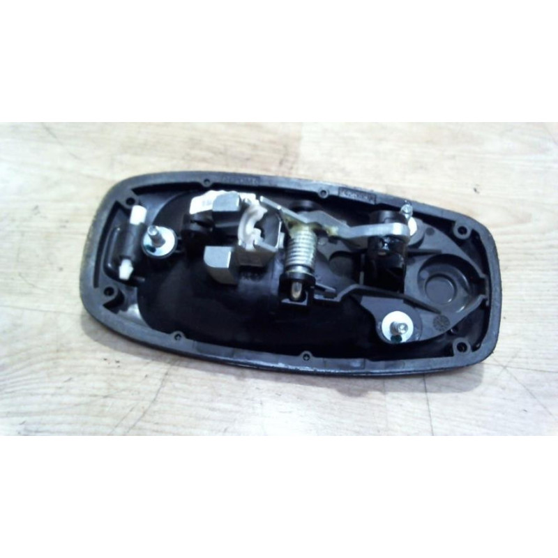 Poignee porte arriere droit CITROEN NEMO d’occasion