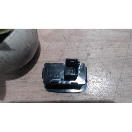 Interrupteur de leve vitre arriere droit CITROEN C4 GRAND PICASSO 1 d’occasion