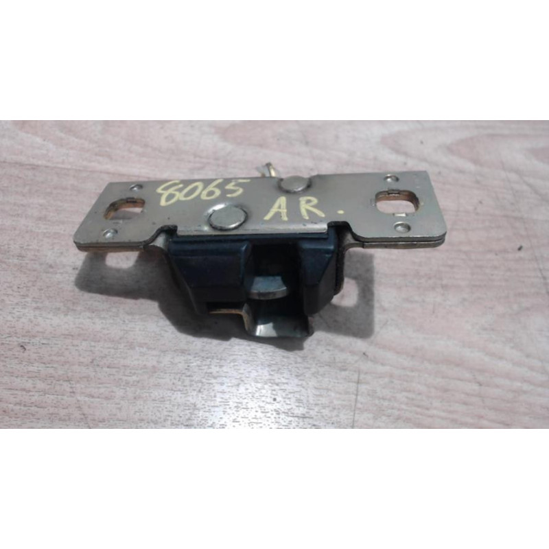 Serrure de hayon OPEL CALIBRA COUPE d’occasion