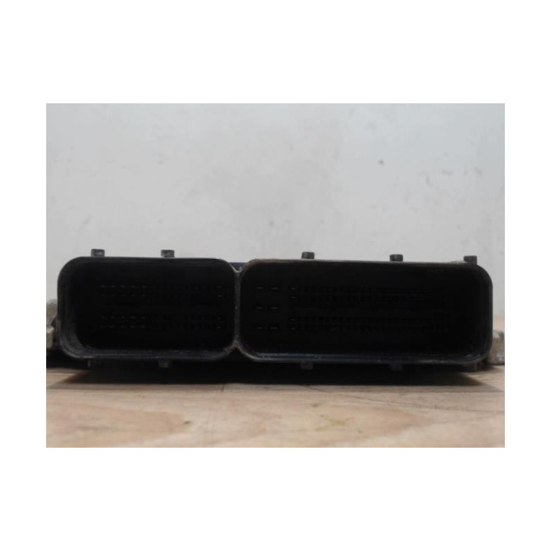 Calculateur moteur OPEL ASTRA H PHASE 1 d’occasion