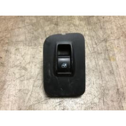 Interrupteur de leve vitre avant droit CITROEN NEMO d’occasion