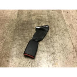Attache ceinture arriere gauche FIAT 500 2 PHASE 1 d’occasion