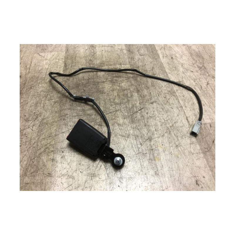 Attache ceinture avant gauche FIAT 500 2 PHASE 1 d’occasion
