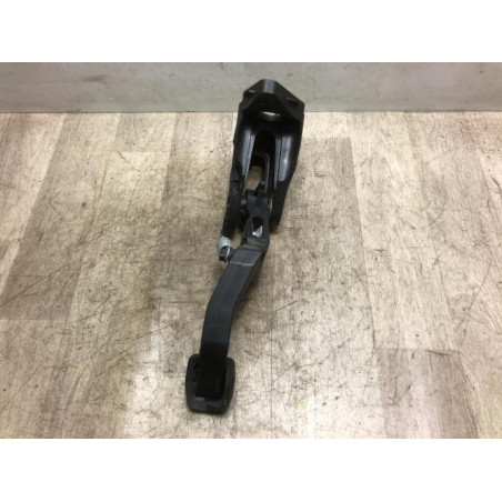 Pedalier d'embrayage SKODA FABIA 2 PHASE 2 d’occasion