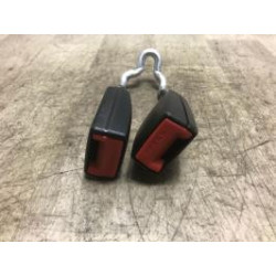 Attache ceinture arriere gauche SKODA FABIA 2 PHASE 2 d’occasion