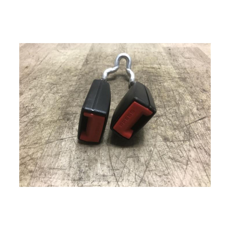 Attache ceinture arriere gauche SKODA FABIA 2 PHASE 2 d’occasion