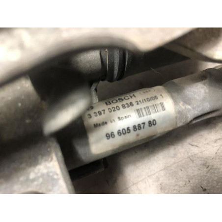 Moteur essuie glace avant gauche PEUGEOT 407 COUPE d’occasion