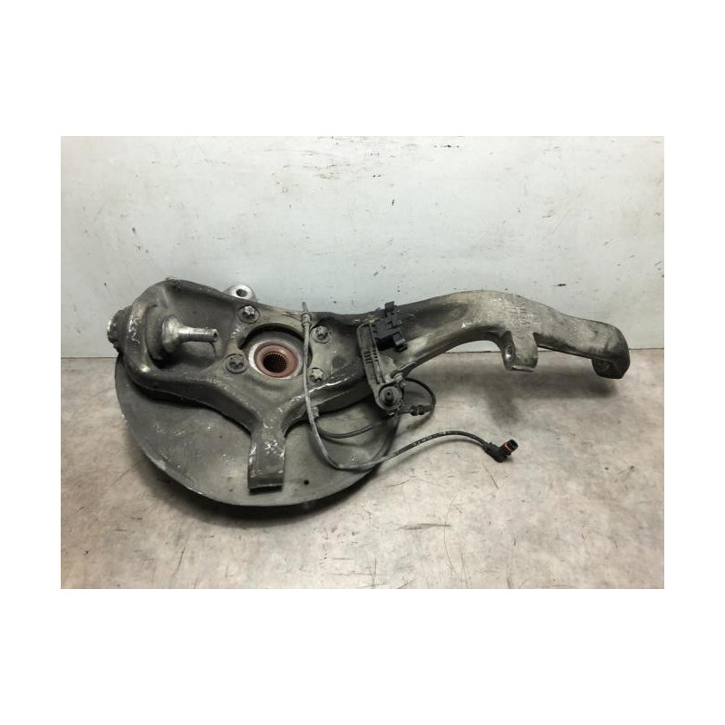 Fusee avant gauche MERCEDES CLASSE M 166 d’occasion