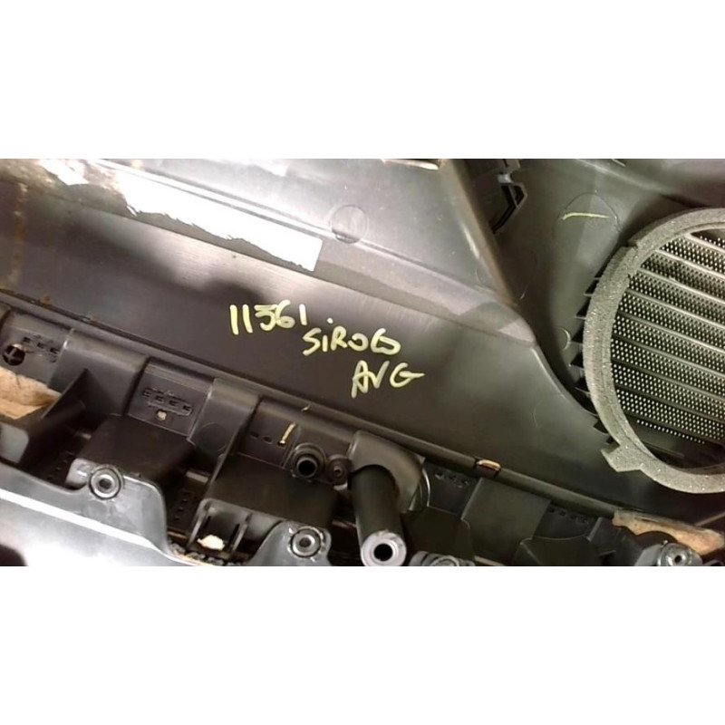 Panneau de porte avant gauche VOLKSWAGEN SCIROCCO 3 PHASE 1 COUPE d’occasion