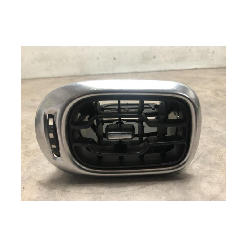 Aerateur tableau de bord RENAULT CLIO 2 PHASE 2 d’occasion