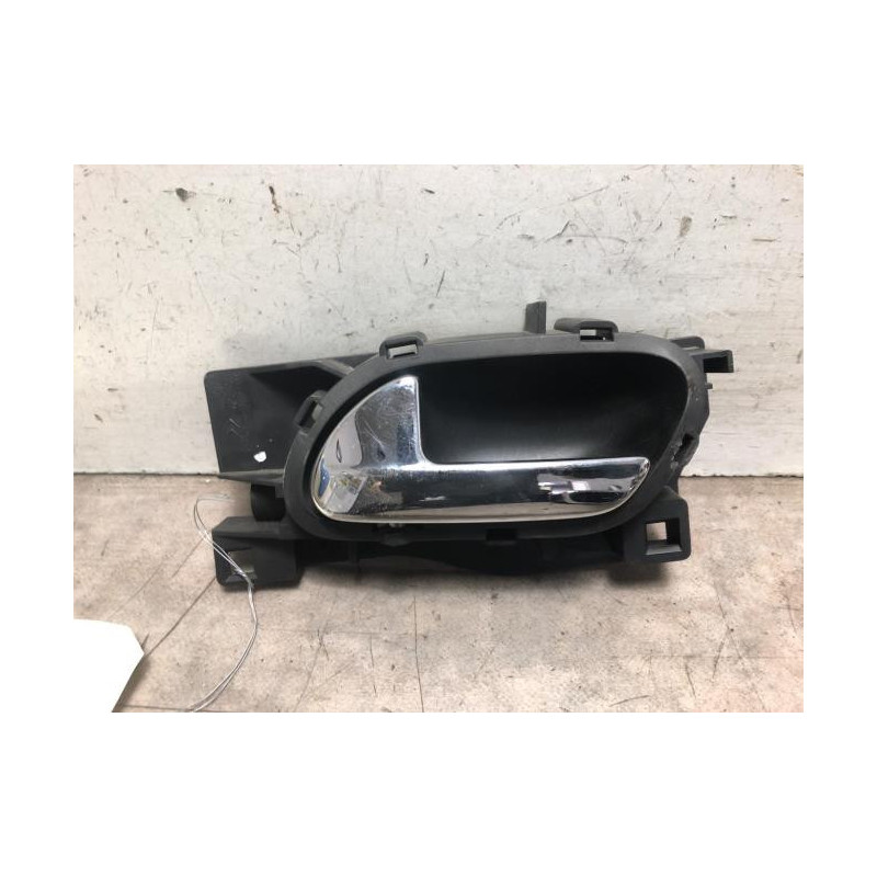 Poignee interieur avant gauche PEUGEOT 407 COUPE d’occasion