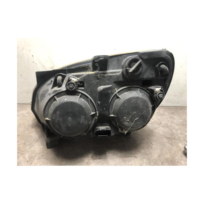 Optique avant principal droit (feux)(phare) FIAT  d’occasion