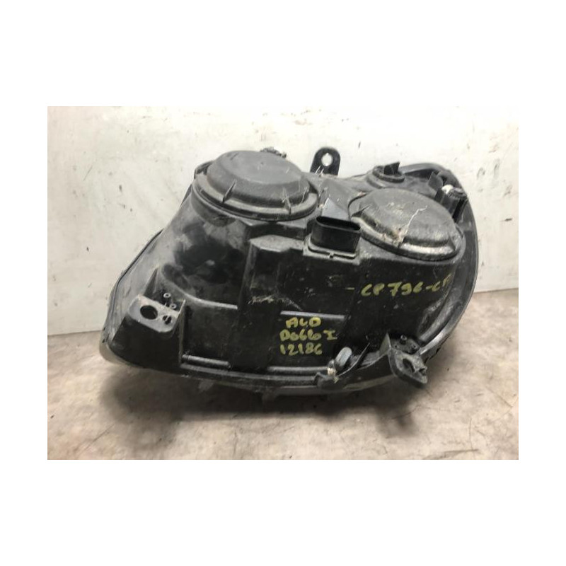 Optique avant principal droit (feux)(phare) FIAT  d’occasion