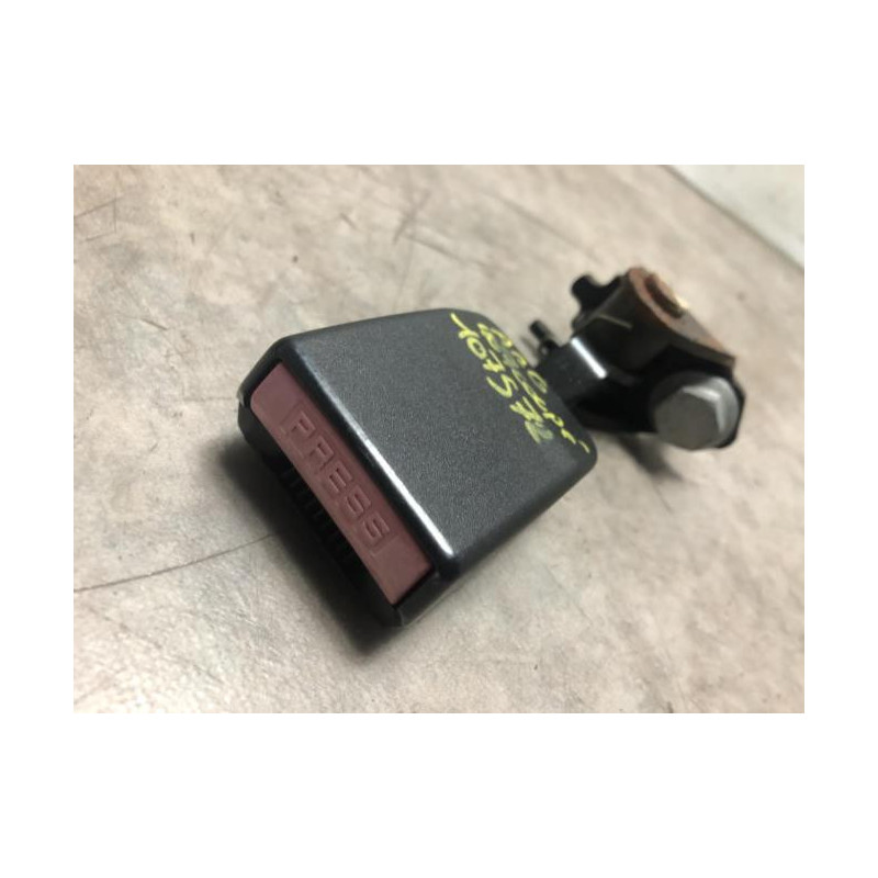 Attache ceinture arriere gauche PEUGEOT 407 COUPE d’occasion