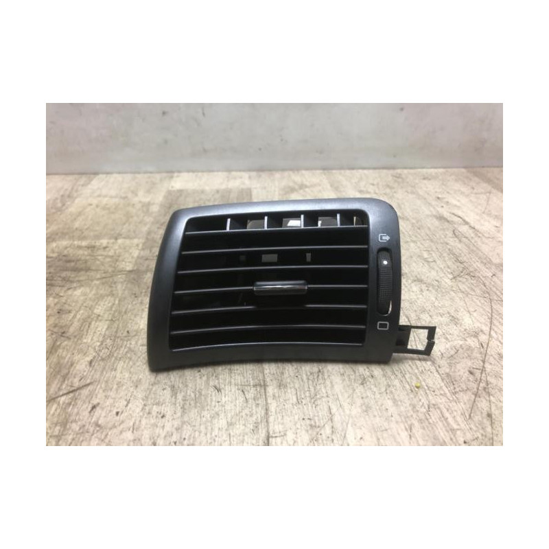 Aerateur tableau de bord avant gauche PEUGEOT 407 COUPE d’occasion