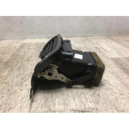 Aerateur tableau de bord avant gauche PEUGEOT 407 COUPE d’occasion