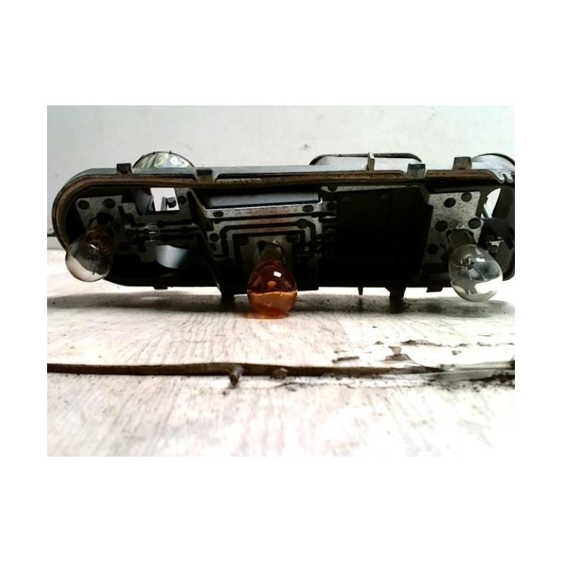 Platine feu arriere droit DACIA DUSTER 1 PHASE 2 d’occasion