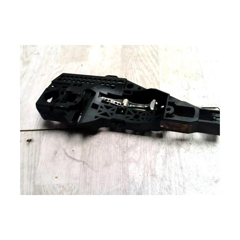 Support poignee porte avant gauche RENAULT CAPTUR 1 PHASE 1 d’occasion