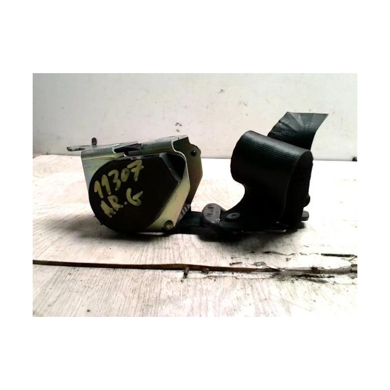 Ceinture arriere gauche DACIA DUSTER 1 PHASE 2 d’occasion