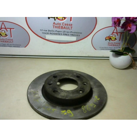 Disque avant gauche (freinage) PEUGEOT 205 PH2 BERLINE (20A/C) GENERATI d’occasion