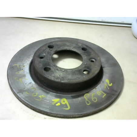 Disque avant gauche (freinage) PEUGEOT 205 PH2 BERLINE (20A/C) GENERATI d’occasion