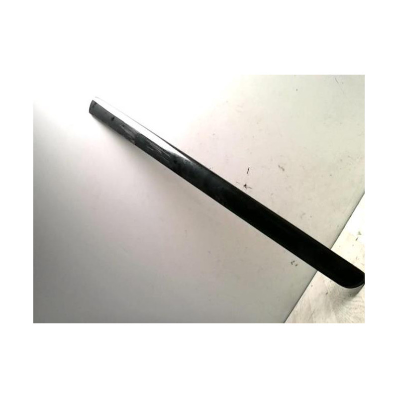 Baguette de porte avant droite CITROEN C3 1 PHASE 1 d’occasion